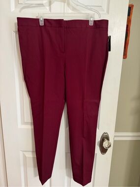 Metaphor Women's Wine/ burgundy Ponte Skinny dress pants 18, NWT